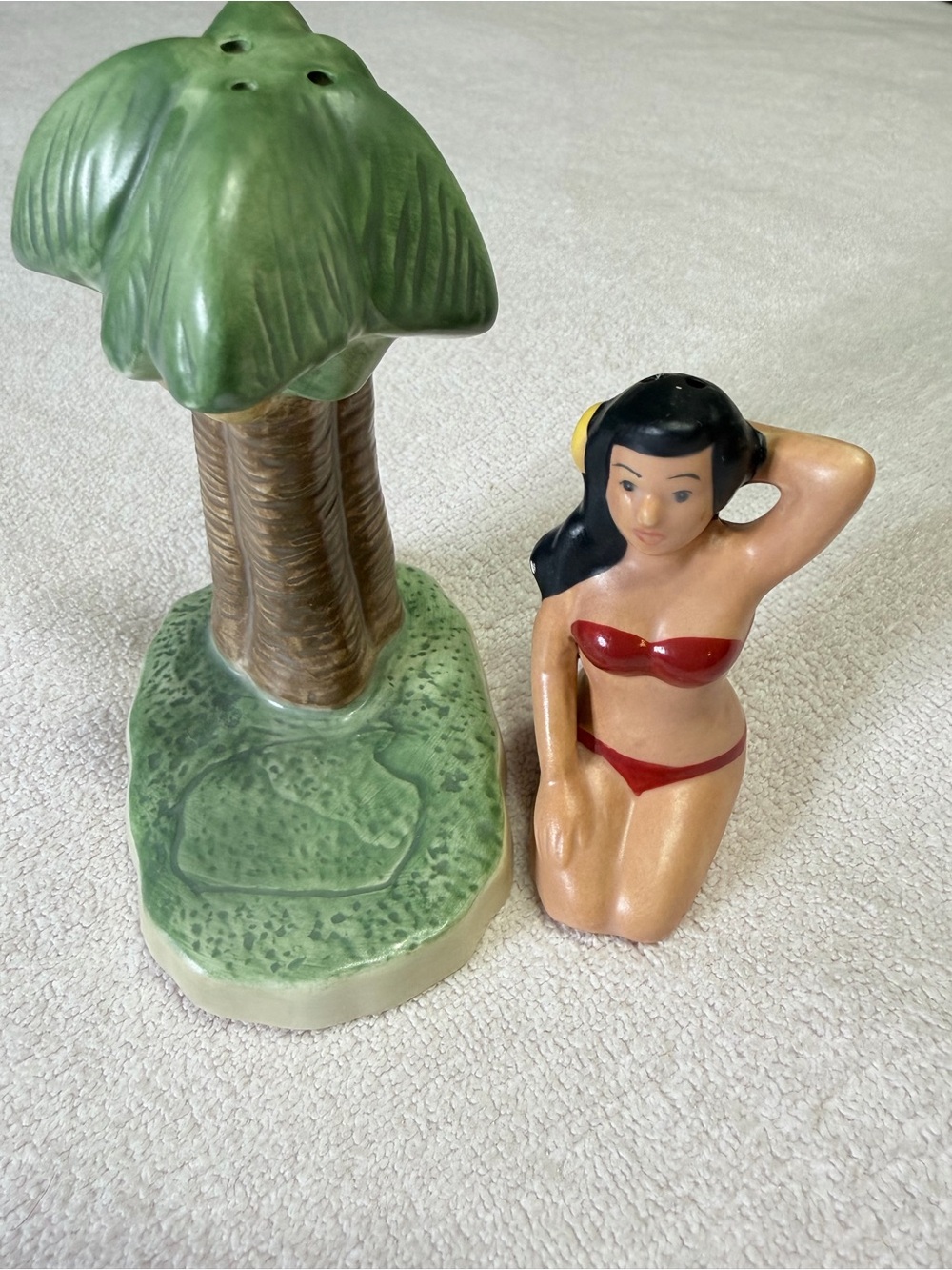 Vintage Ceramic Hawaiian Hula Girl Figurine with Palm Tree Salt Shaker